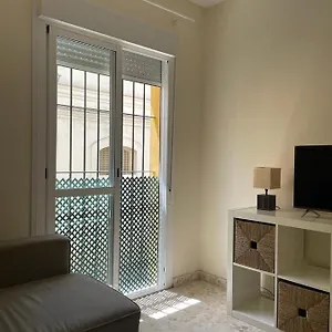 Apartamento Amplio En Casco Histórico Apartamento